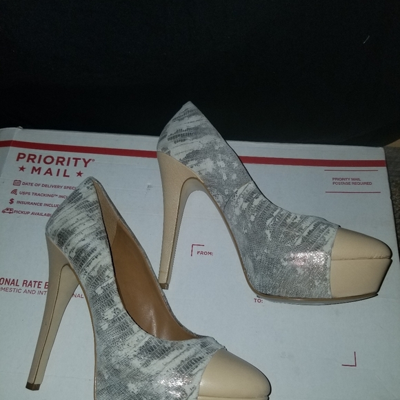 BCBGeneration platform stilettos Brand New - Picture 2 of 12